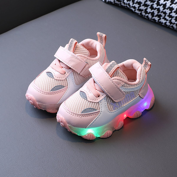 Adidași luminoși pentru copii cu plasă