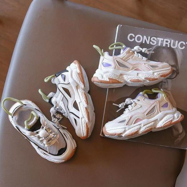 Adidași sport respirabili pentru fete cu șireturi și talpă aspră