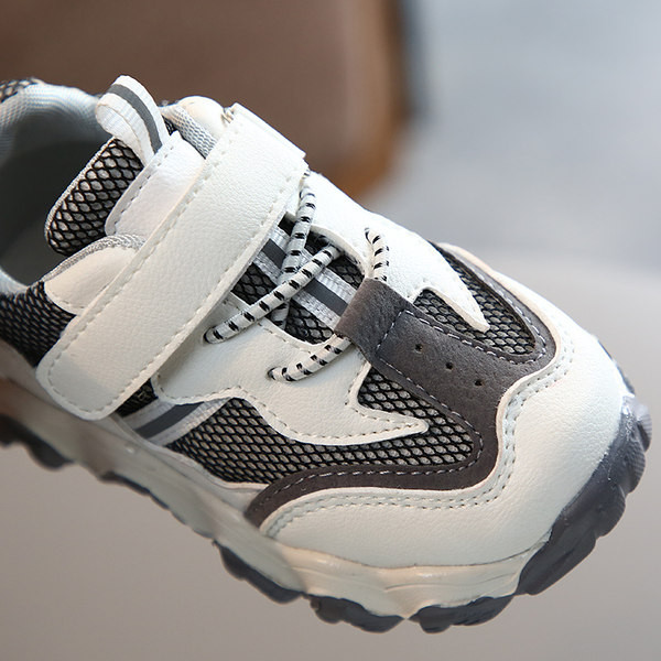 Παιδικά casual αθλητικά παπούτσια με τραχιά σόλα σε δύο χρώματα