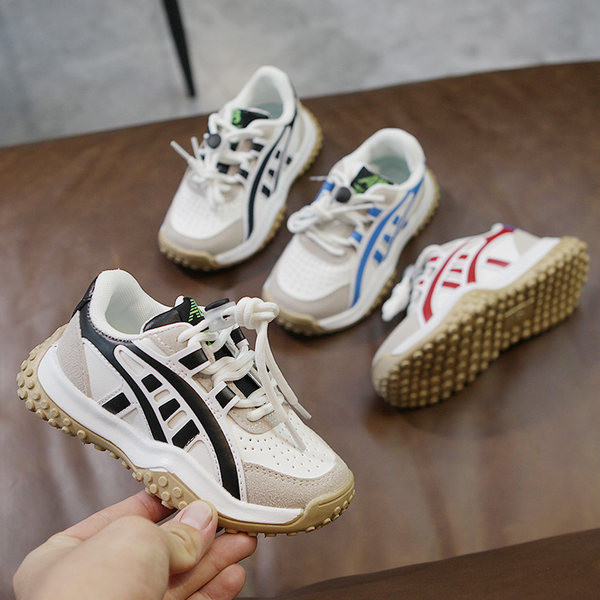 Légáteresztő, fűzős gyerekcipő