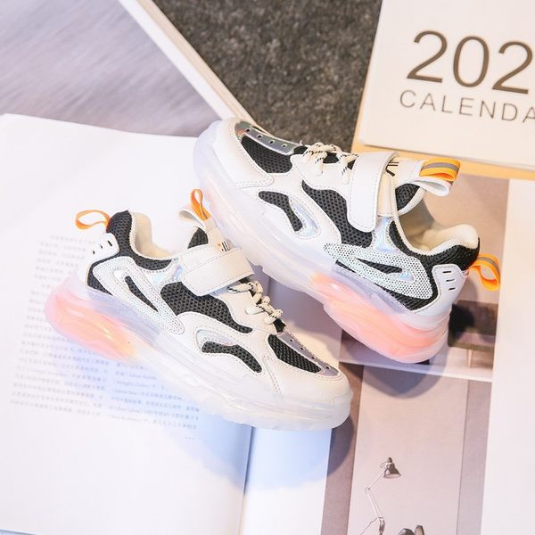 Hálós szövetből készült alkalmi tornacipők - lányoknak és fiúknak