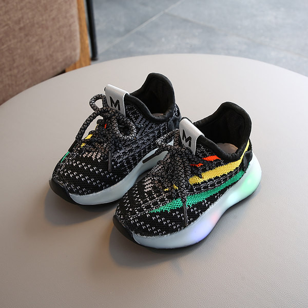 Παιδικά υφασμάτινα αθλητικά παπούτσια με κορδόνια σε δύο χρώματα