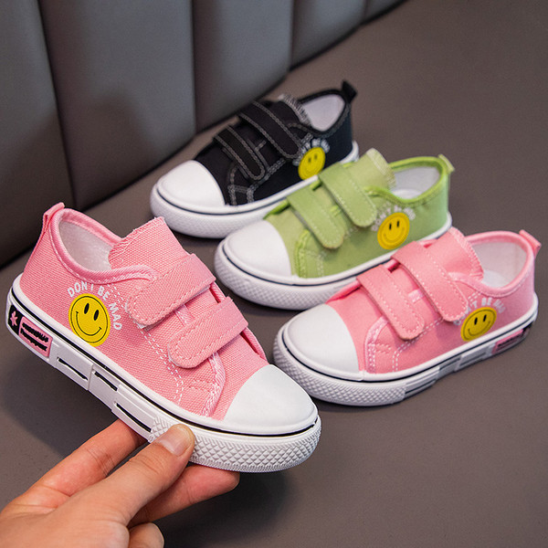 Μοντέρνα αθλητικά παπούτσια για κορίτσια και αγόρια με velcro και κέντημα