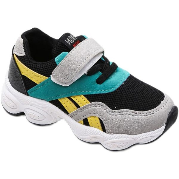 Νέο μοντέλο παιδικά αθλητικά παπούτσια  με δίχτυα και κούμπωμα velcro