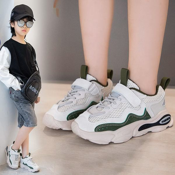 Gyerek aktuális tornacipő lányoknak és fiúknak hálóval