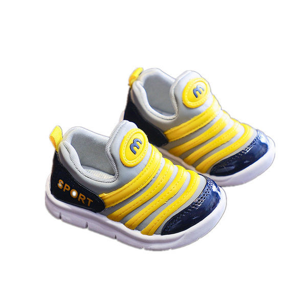 Καθημερινά παιδικά αθλητικά παπούτσια με επιγραφή για αγόρια