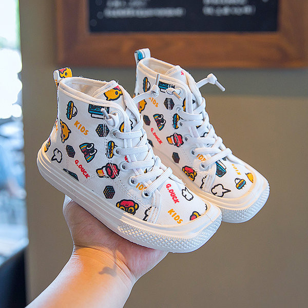 Vászon gyerekcipő fűzővel és lapos talppal