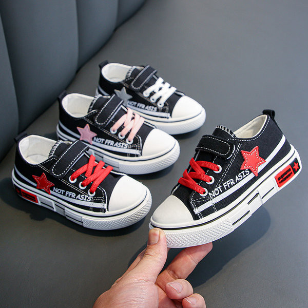 Παιδικά υφασμάτινα αθλητικά παπούτσια για αγόρια