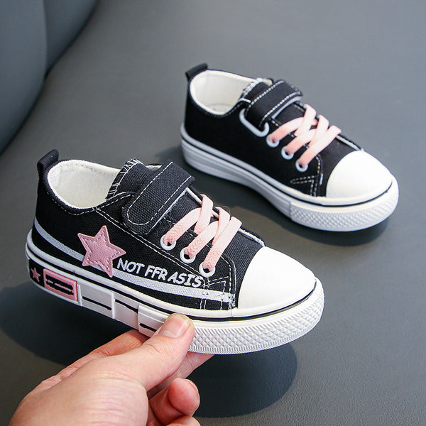 Παιδικά υφασμάτινα αθλητικά παπούτσια για αγόρια