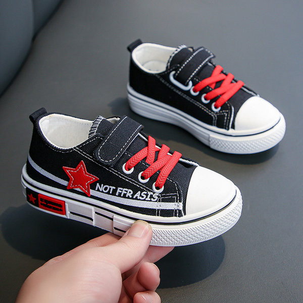 Παιδικά υφασμάτινα αθλητικά παπούτσια για αγόρια