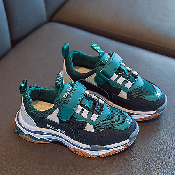 Αθλητικά και casual αθλητικά παπούτσια για αγόρια ή κορίτσια