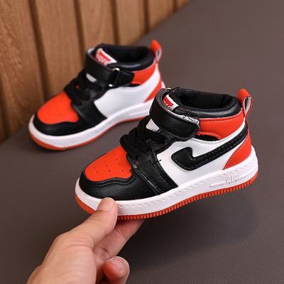 Casual παιδικά αθλητικά παπούτσια από οικολογικό δέρμα με επίπεδη σόλα κατάλληλο για αγόρια ή κορίτσια