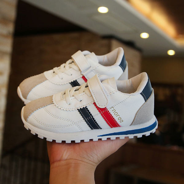 Παιδικά αθλητικά παπούτσια με velcro για κορίτσια