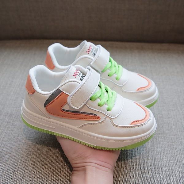 Dječje tenisice od eko kože na čičak i vezice