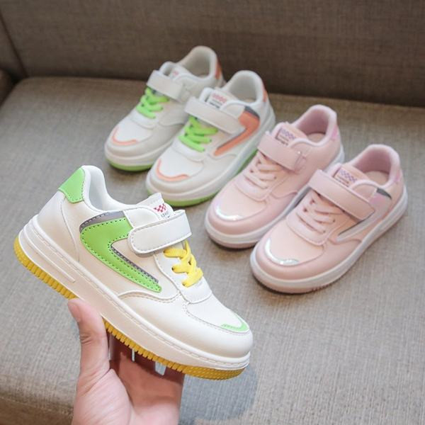 Dječje tenisice od eko kože na čičak i vezice