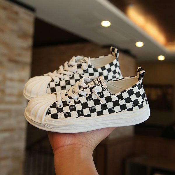 Νέο μοντέλο παιδικά αθλητικά παπούσια με κορδόνια για κορίτσια