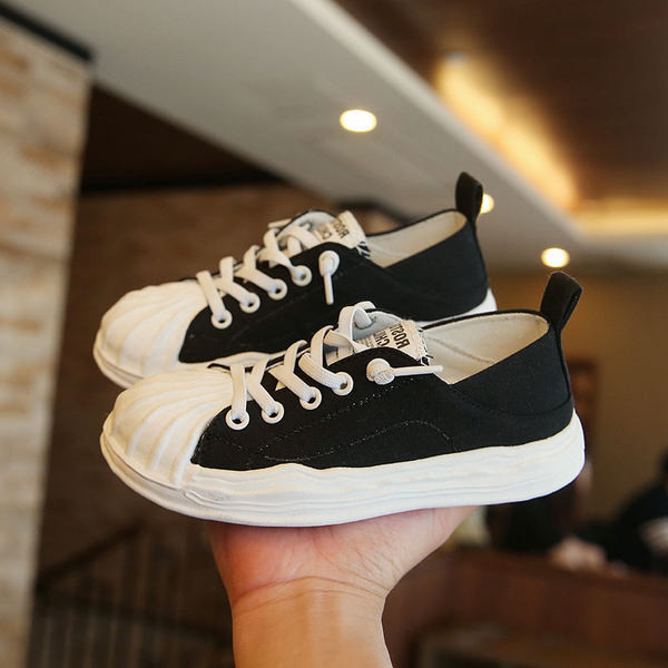 Νέο μοντέλο παιδικά αθλητικά παπούσια με κορδόνια για κορίτσια