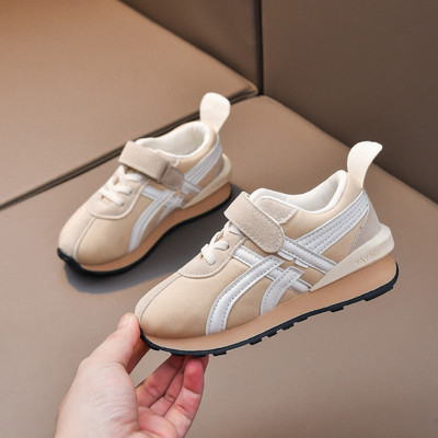 Παιδικά πάνινα παπούτσια για κορίτσια - δύο μοντέλα