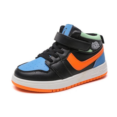 Παιδικά πάνινα παπούτσια με κορδόνια και επίπεδη σόλα - μαύρο χρώμα