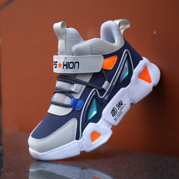 Παιδικά μοντέρνα αθλητικά παπούτσια με επιγραφή για αγόρια και κορίτσια