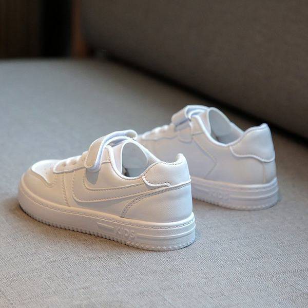 Παιδικά μοντέρνα αθλητικά παπούτσια απλό μοντέλο