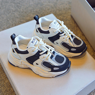 Κομψά παιδικά αθλητικά παπούτσια για αγόρια με τραχιά σόλα