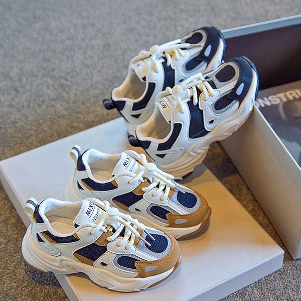 Κομψά παιδικά αθλητικά παπούτσια για αγόρια με τραχιά σόλα