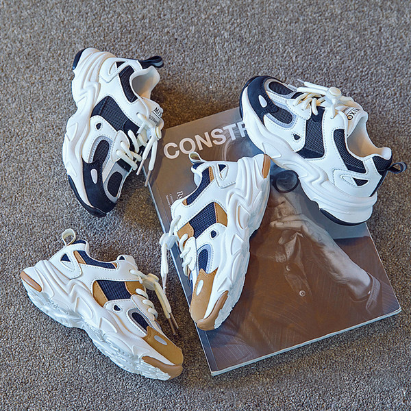 Κομψά παιδικά αθλητικά παπούτσια για αγόρια με τραχιά σόλα