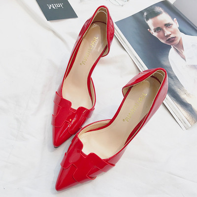 Γυναικεία έκο δερμάτινα παπούτσια μυτερό μοντέλο με ψηλό λεπτό τακούνι 9,5 εκ