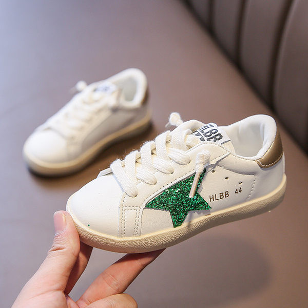 Μοντέρνα παιδικά πάνινα παπούτσια με κορδόνια και απλικέ