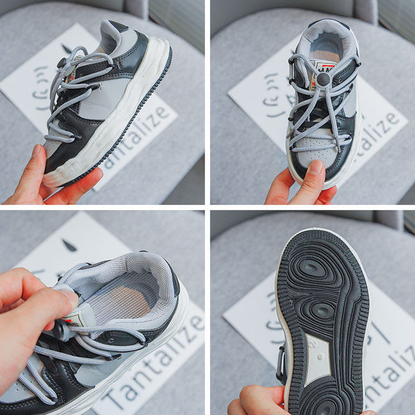 Μοντέρνα  παιδικά αθλητικά παπούτσια για αγόρια και κορίτσια με κορδόνια και επίπεδες σόλες