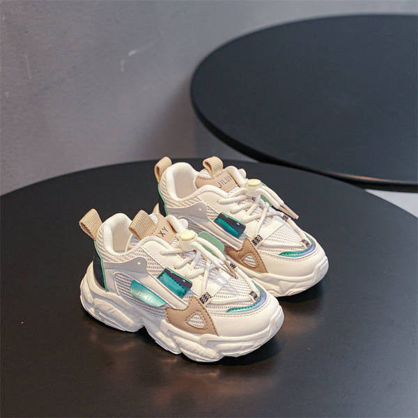 Stilīgas bērnu kedas ar šņorēm un rupju zoli meitenēm