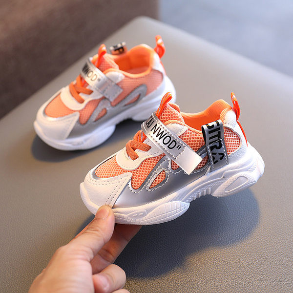 Μοντέρνα παιδικά πάνινα παπούτσια για αγόρια με velcro και κορδόνια