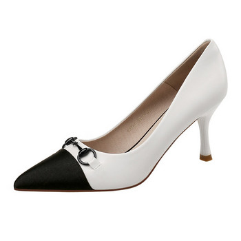 Νέο μοντέλο γυναικεία μυτερά παπούτσια με ψηλό τακούνι 7 εκ. - λευκό και μπεζ χρώμα