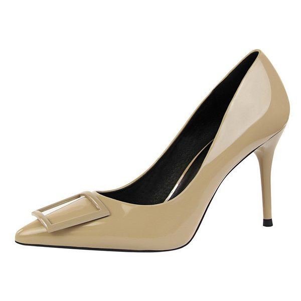 Μοντέρνα γυναικεία παπούτσια από λουστρίνι με λεπτό ψηλό τακούνι - διάφορα  χρώματα