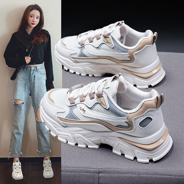 Νέο μοντέλο γυναικεία αθλητικά παπούτσια  με τραχιά σόλα - σε δύο χρώματα