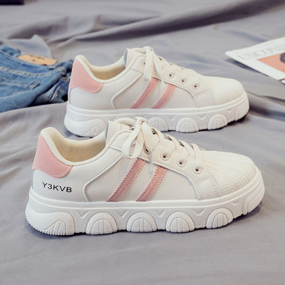 Casual αθλητικά παπούτσια με τραχιά σόλα και επιγραφή για γυναίκες