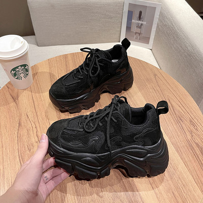 Γυναικεία αθλητικά παπούτσια φθινόπωρο-χειμερνά με σόλα ύψους 7 εκατοστά