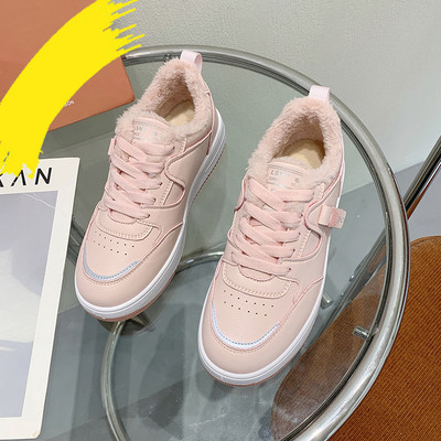 Νέο μοντέλο γυναικεία αθλητικά παπούτσια  με κορδόνια - δύο μοντέλα