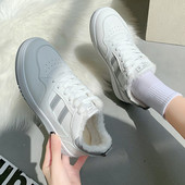 Νέο μοντέλο αθλητικά γυναικεία  παπούτσια από οικολογικό δέρμα