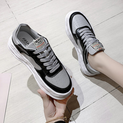 Γυναικεία casual αθλητικά παπούτσια από διάτρητο οικολογικό δέρμα