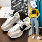 Γυναικεία πάνινα παπούτσια από eco suede με επιγραφή και κορδόνια