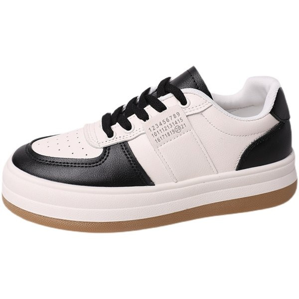 Ženske prozračne tenisice s ravnim potplatom - eko koža