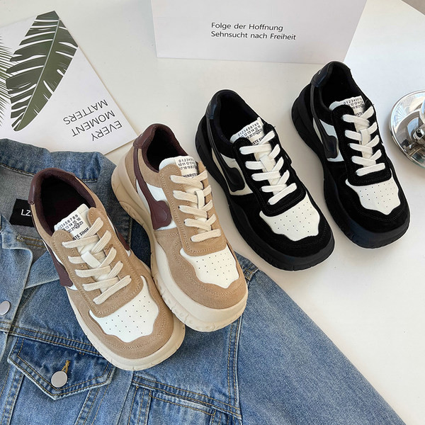 Casual αθλητικά παπούτσια με κορδόνια σε δύο χρώματα