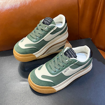 Novi model ženskih tenisica sa debelim đonom - tri boje