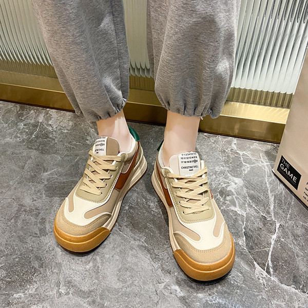 Novi model ženskih tenisica sa debelim đonom - tri boje