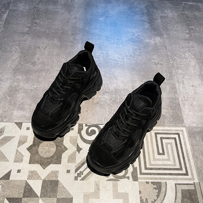 Γυναικεία χειμερινά αθλητικά παπούτσια με σόλα 7 εκ