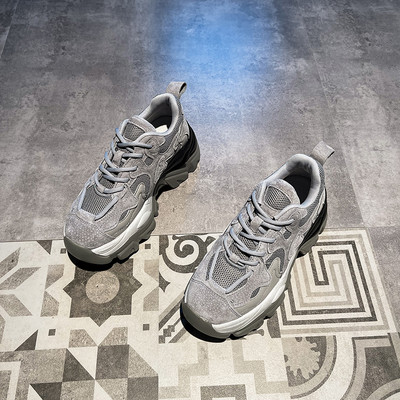 Γυναικεία χειμερινά αθλητικά παπούτσια με σόλα 7 εκ