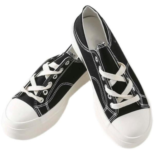 Απλό μοντέλο γυναικείων αθλητικών παπουτσιών από ύφασμα