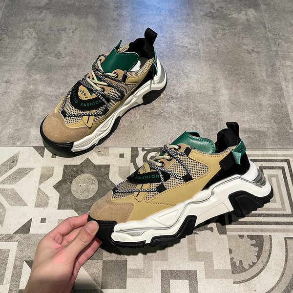 Ženske tenisice s vezicama i đonom od 5 cm